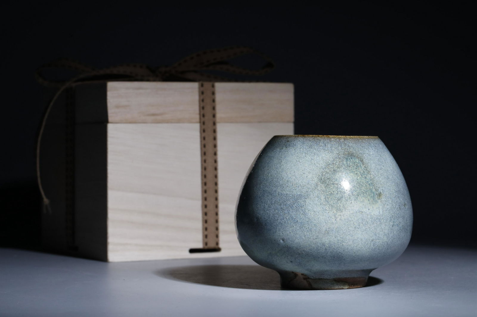 A Jun Kiln Blue-Glazed Pot (1 of 6)