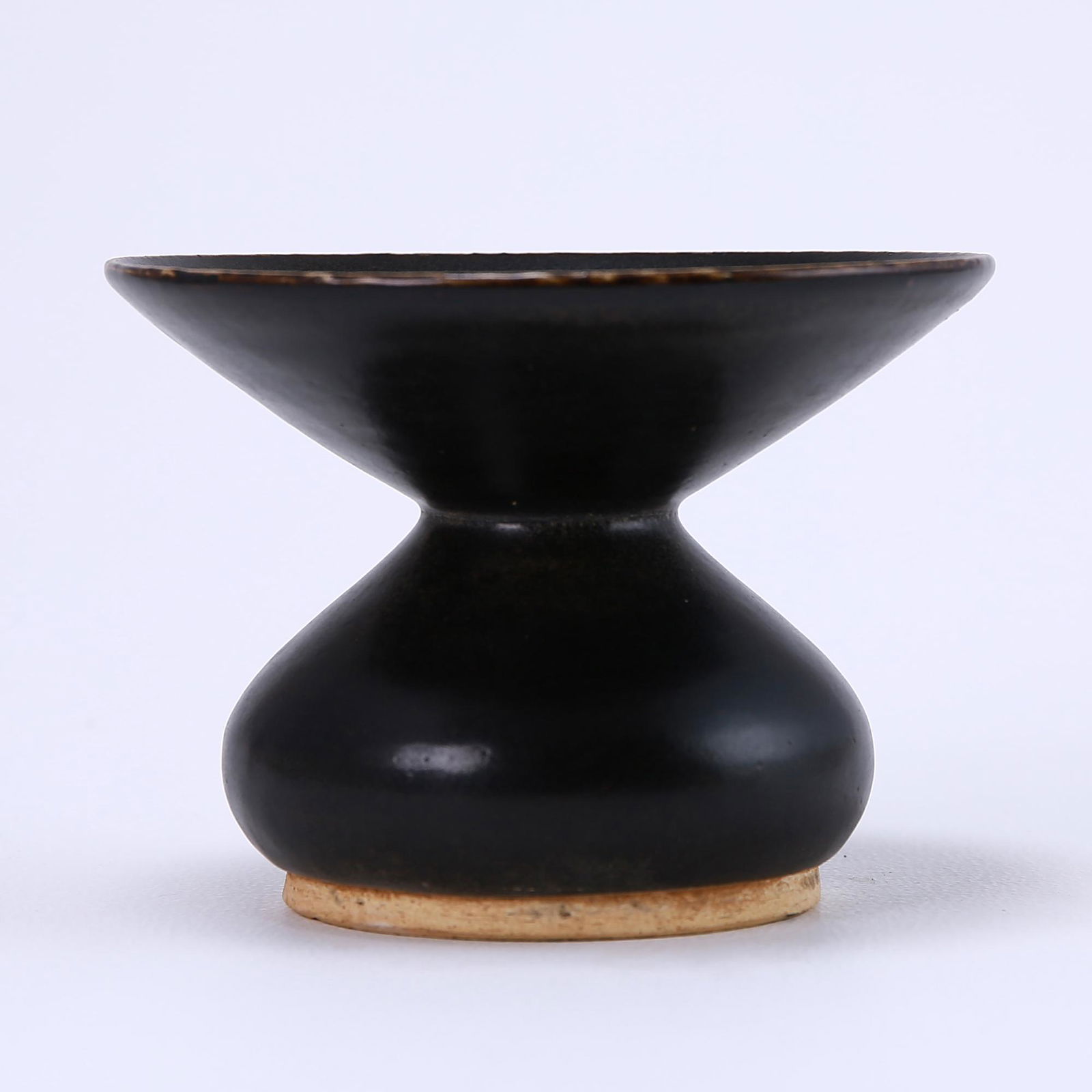 Yaozhou kiln black glaze slag bucket (1 of 7)