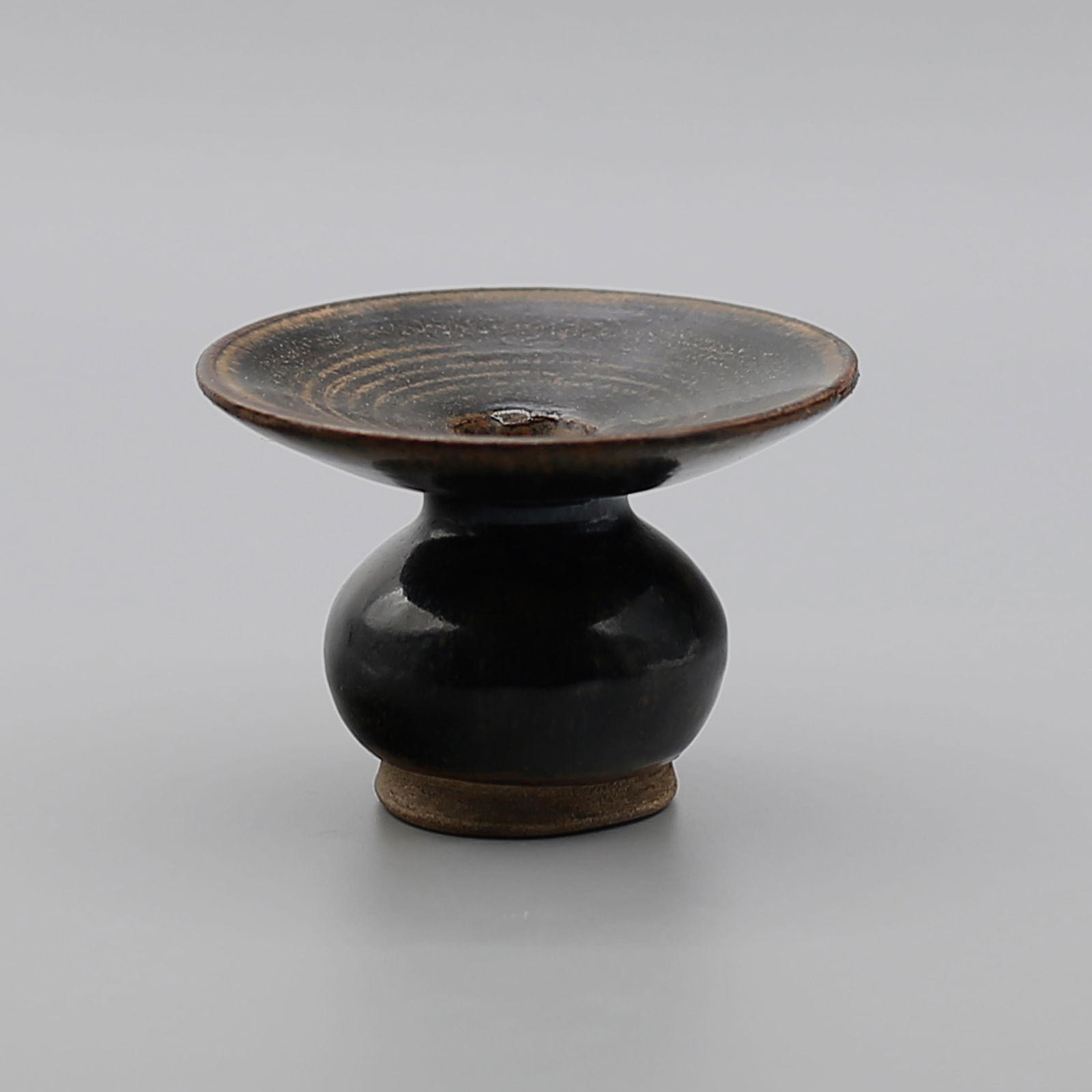 Cizhou kiln black glaze kiln changing slag bucket (1 of 7)