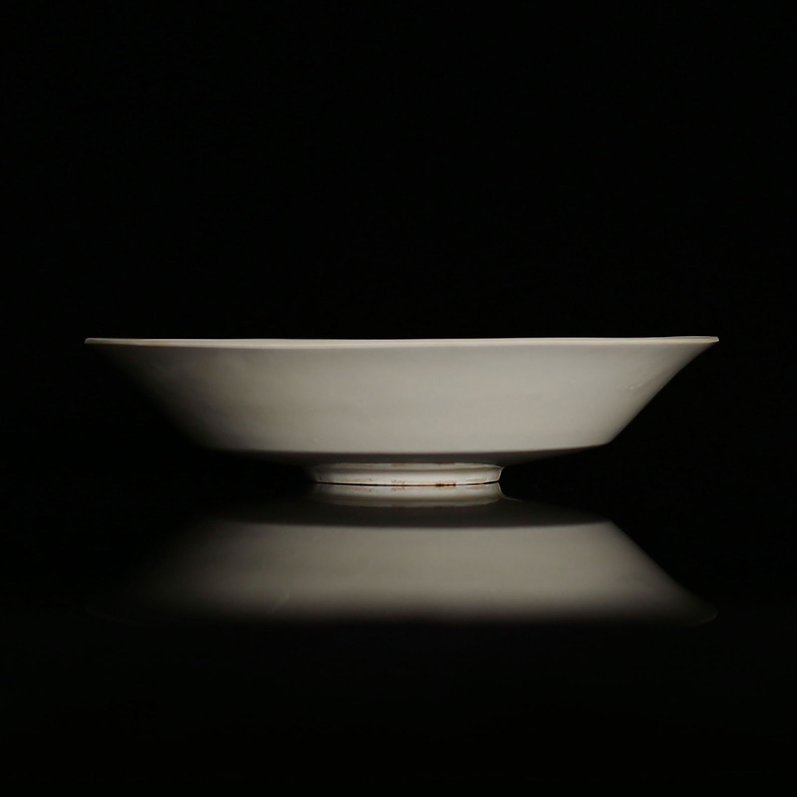 Ding Kiln White Glazed Dragon Plate (1 of 6)