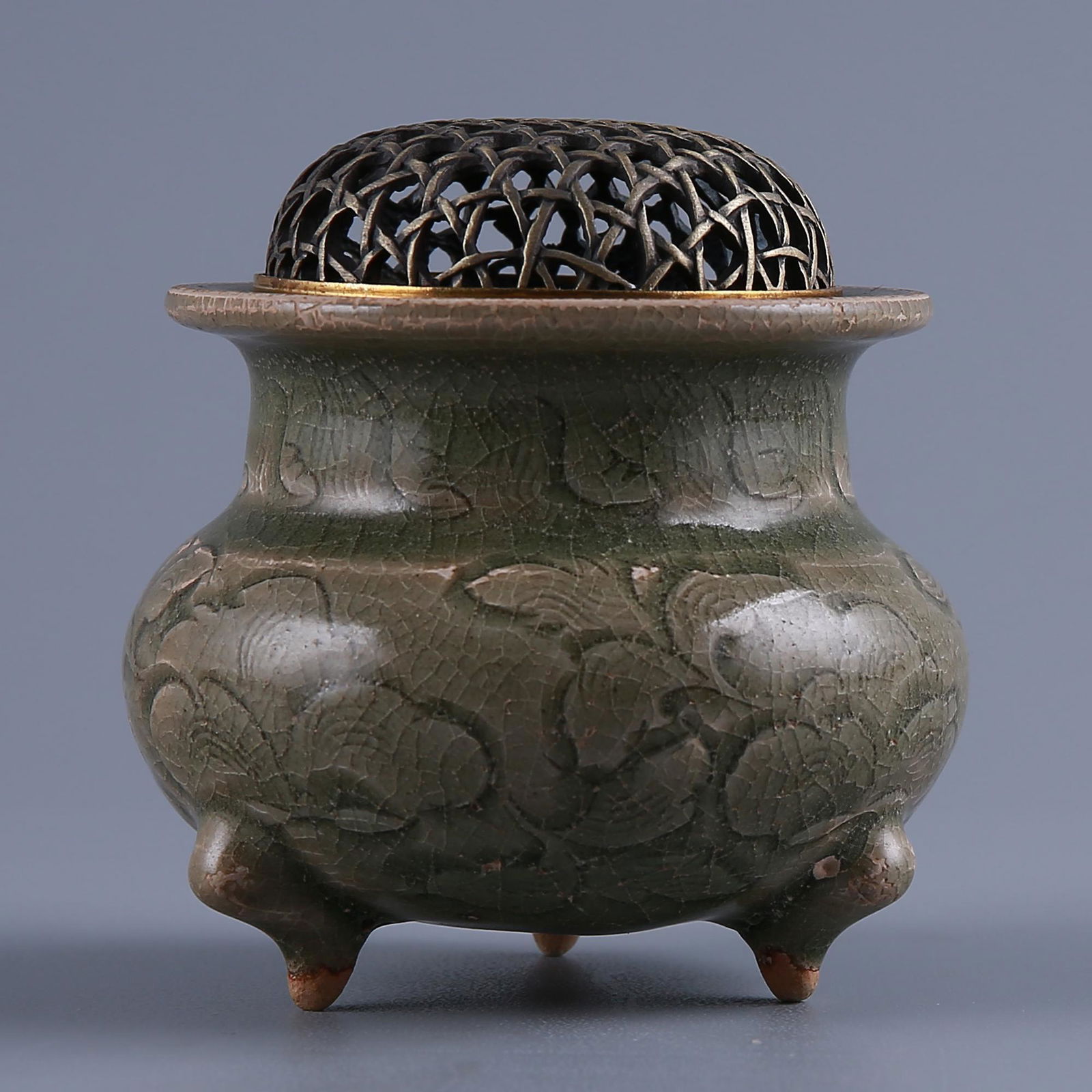 Song Yaozhou Kiln Celadon Carving Three-legged Furnace (1 of 7)