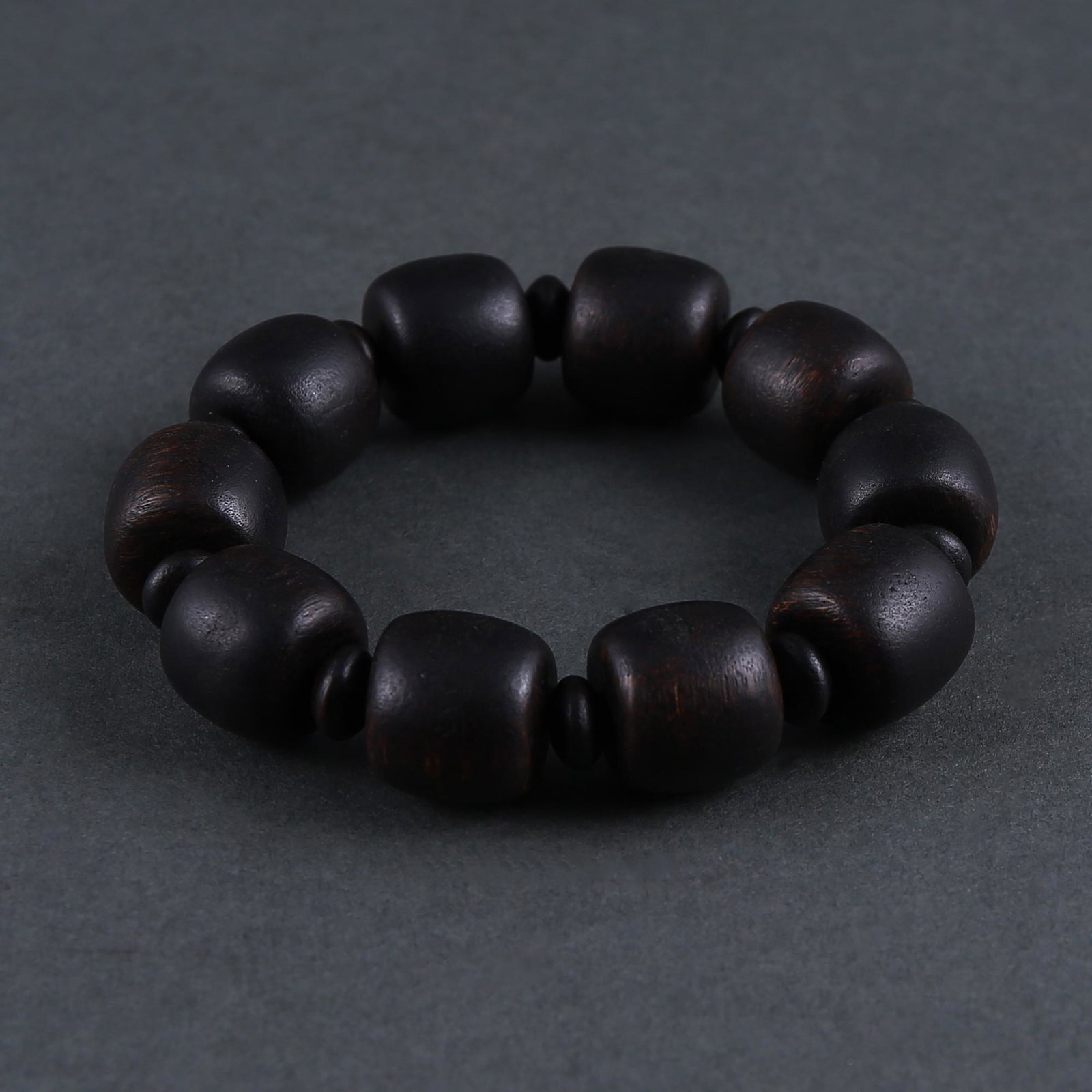 Qing Dynasty style Agarwood Tube Bead Bracelet: Dia:1.9cm,L:1.7cm.each.; Wgt:44g