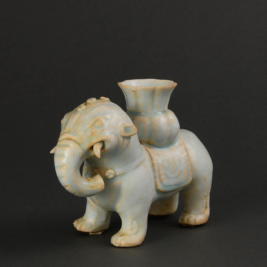 A RARE QINGBAI 'ELEPHANT' VASE (1 of 6)