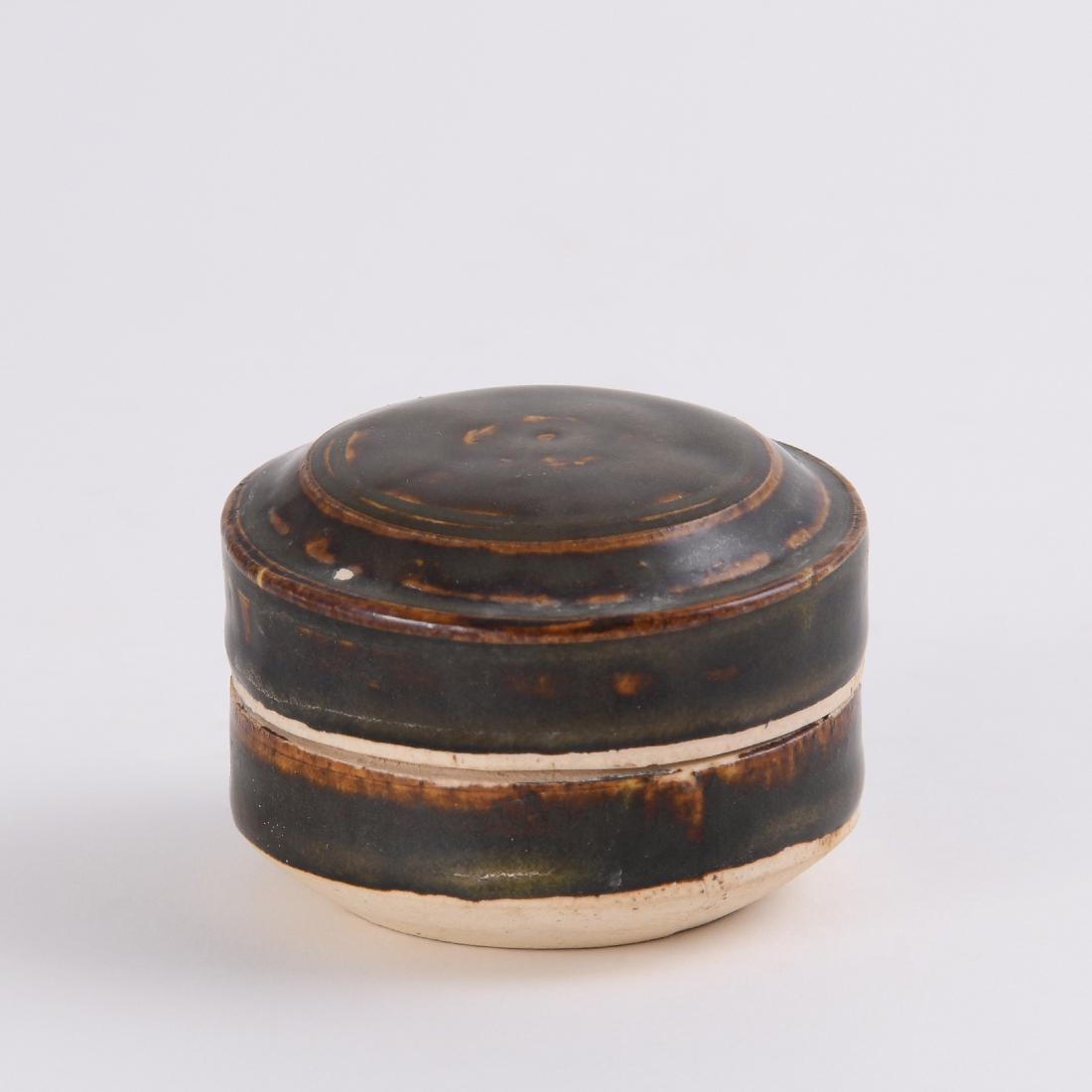 A SMALL AND RARE BROWN-GLAZED BOX AND COVER (1 of 6)