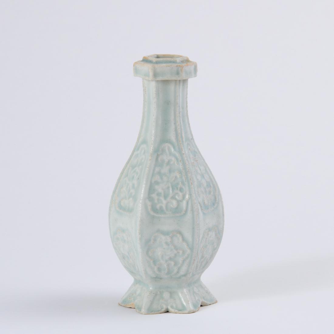 A MOULDED QINGBAI FLORAL VASE (1 of 7)