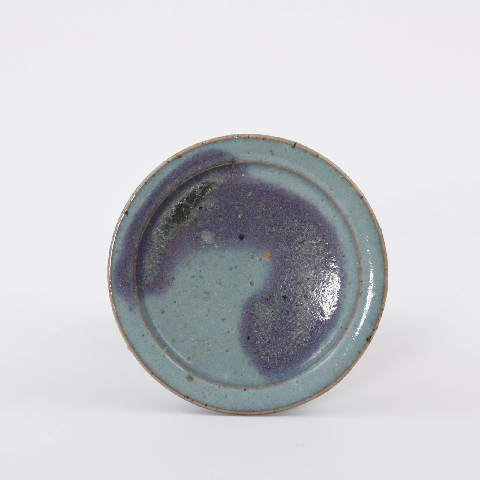 A SMALL AND RARE 'JUN' PURPLE-SPLASHED DISH (1 of 7)
