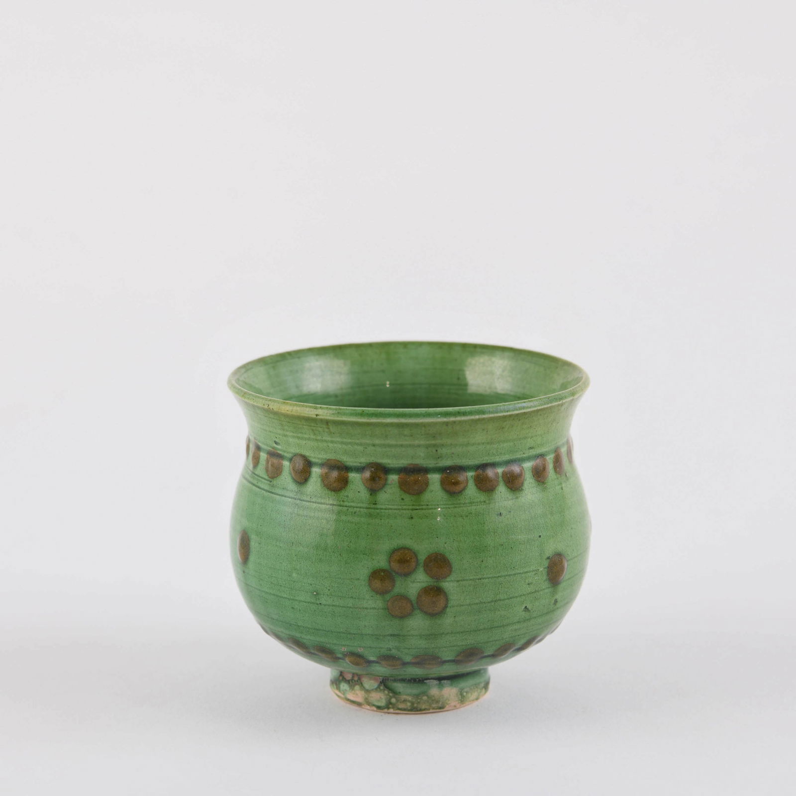 A SANCAI GREEN-GLAZE CUP (1 of 9)