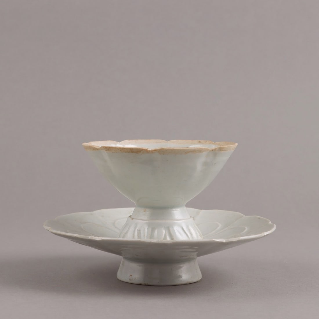 A FINE 'QINGBAI' 'FOLIATE' CUP AND STAND (1 of 10)