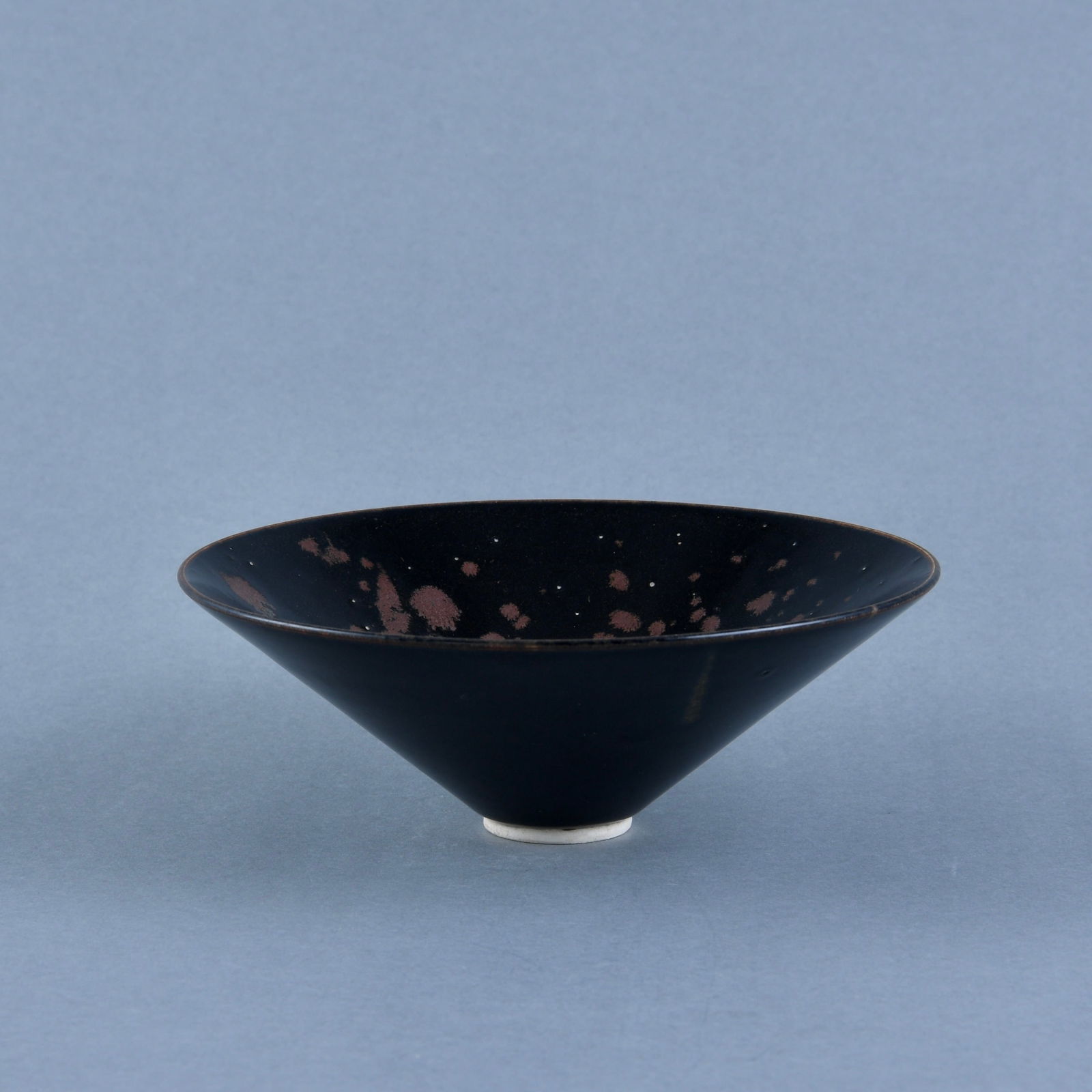 A RARE BLACK 'DING' BROWN SPLASHED CONICAL BOWL (1 of 10)