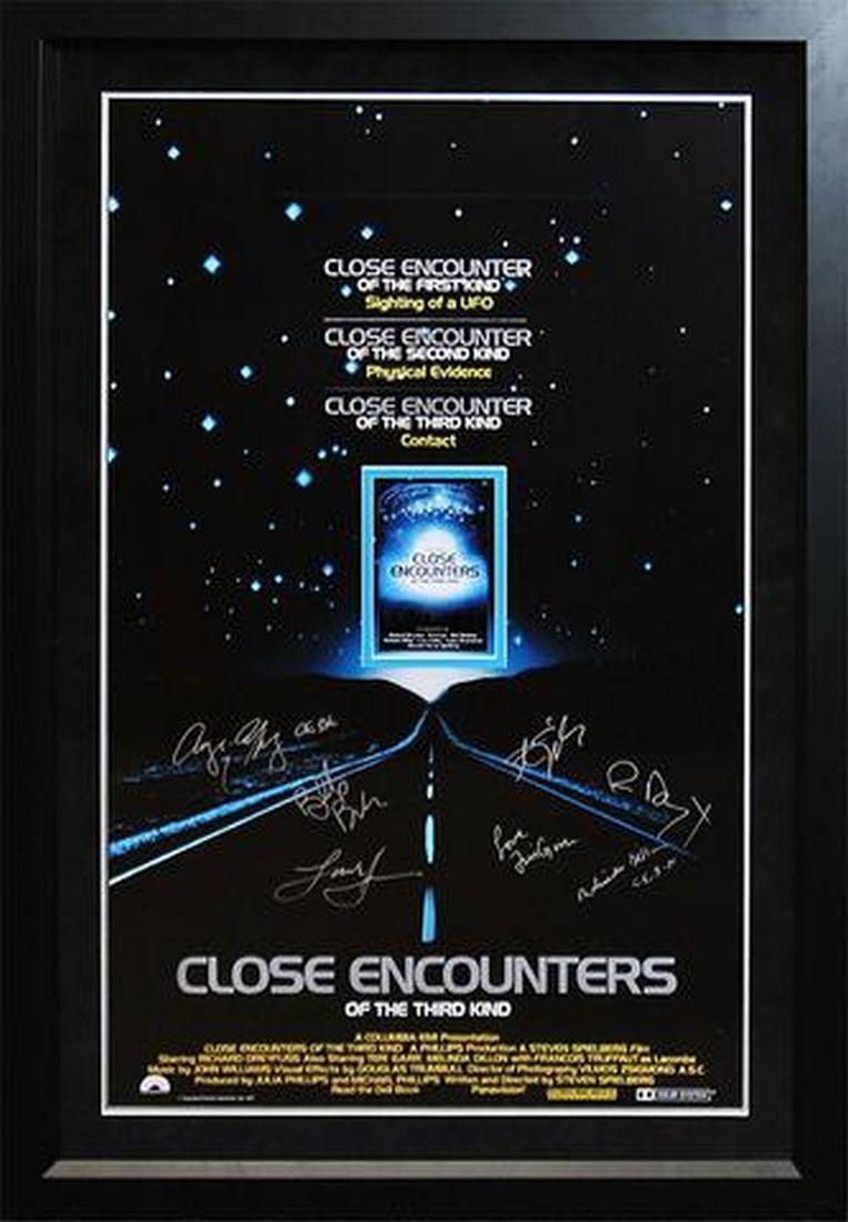 Close Encounters Of The Third Kind - Signed Movie: Signed by Richard Dreyfuss, Teri Garr, Melinda Dillon, John Williams, Steven Spielberg High gloss stock paper in wood framing with UV protective acrylic glass All collectibles with autographs come wit