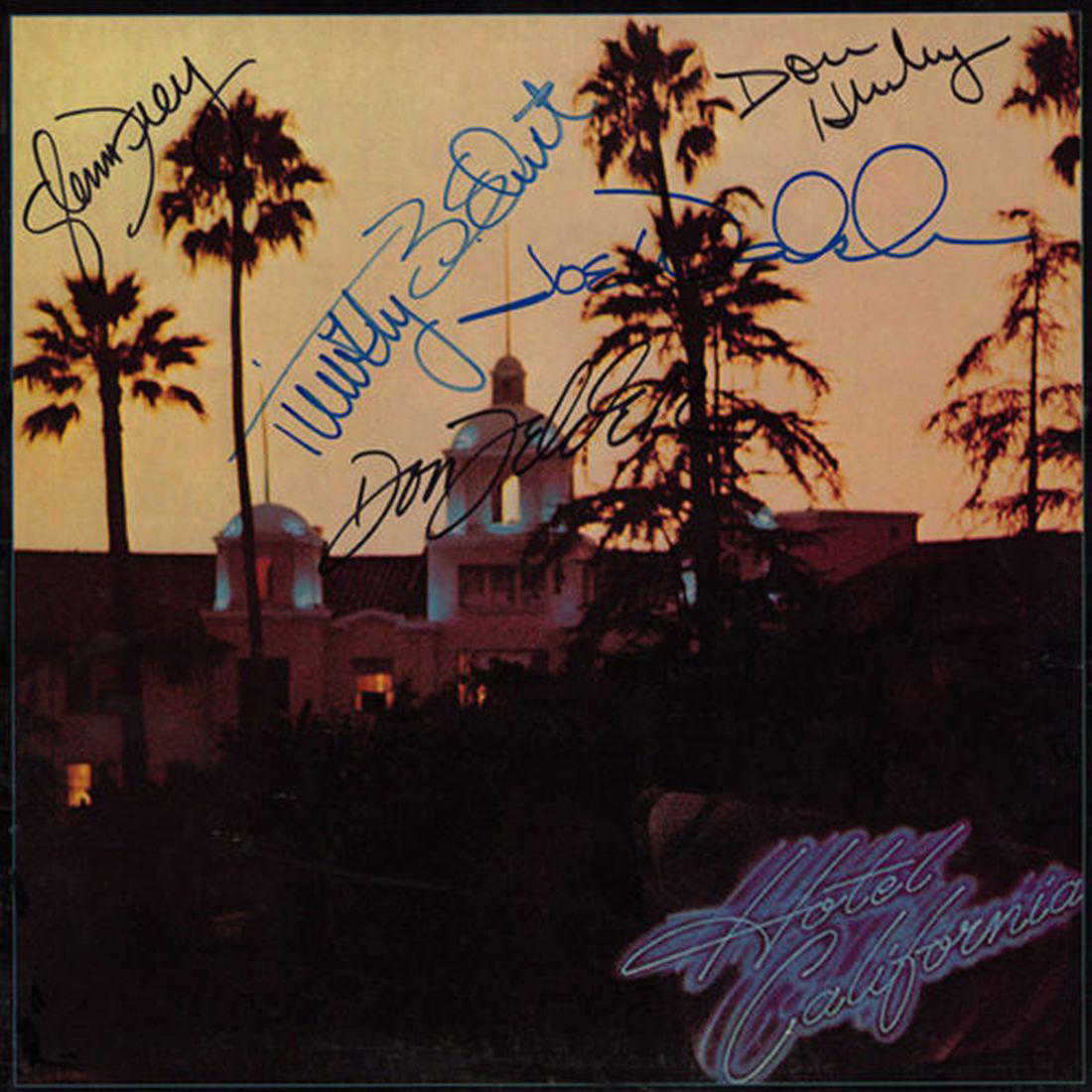 Отель калифорния на телефон. Hotel California album. Eagles Hotel California 1976 обложка. Hotel California обложка альбома. Eagles Hotel California обложка альбома.