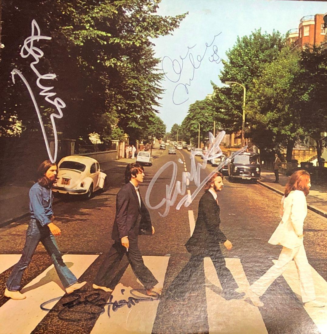 The Beatles Signed Abbey Road Album (1 of 1)