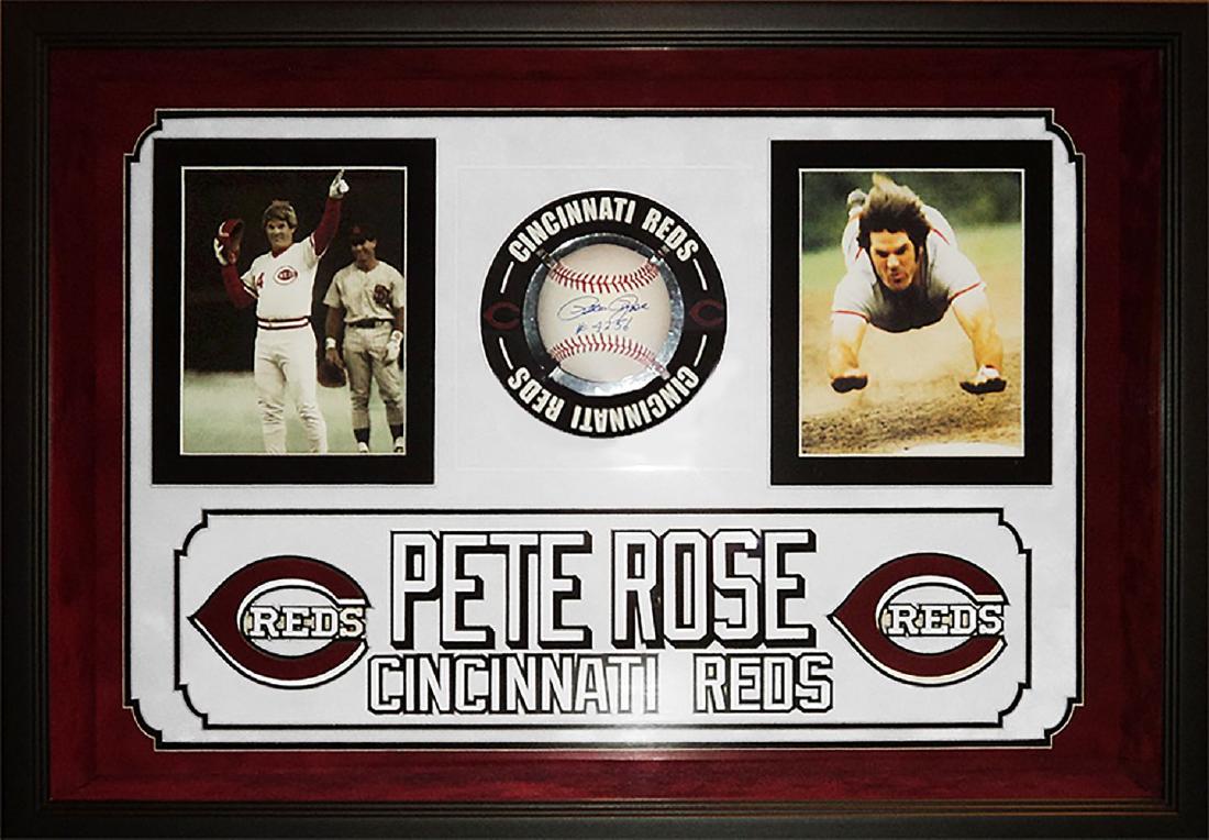 Pete Rose Signed Baseball: Signed by Pete Rose