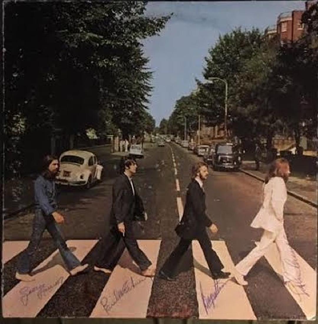 Beatles Signed Abbey Road Album (1 of 1)
