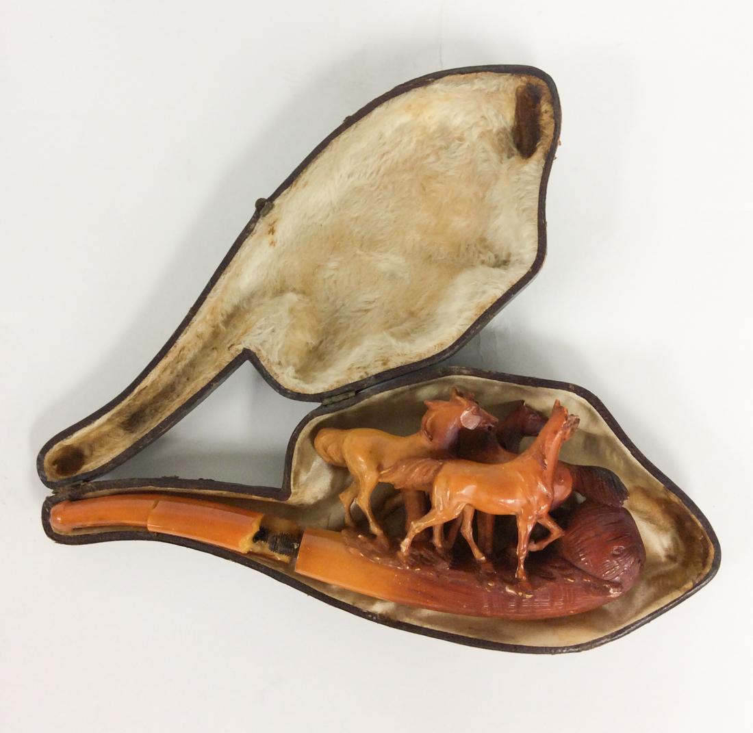 Large Carved Meerschaum Pipe (1 of 2)