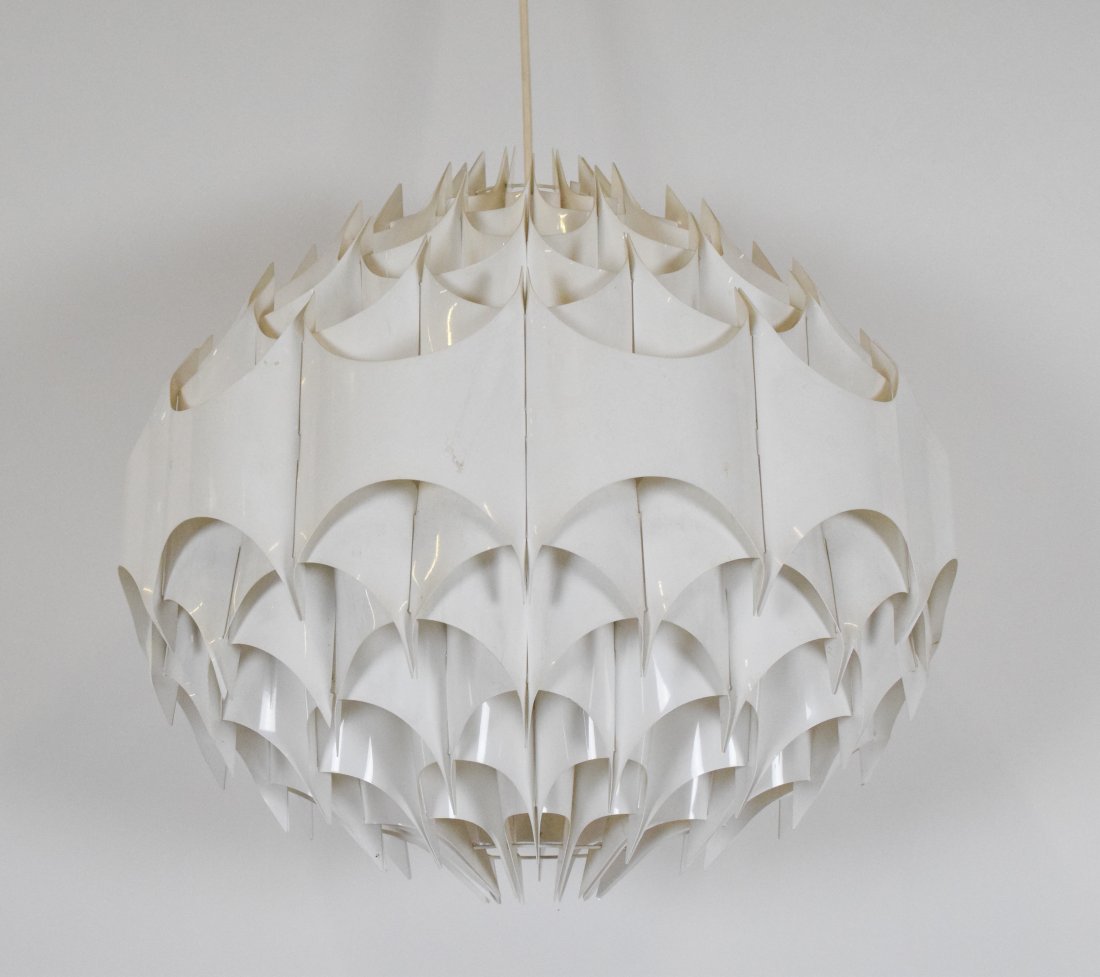 Hanging Globe Pendant by Havlova Milanda (1 of 7)