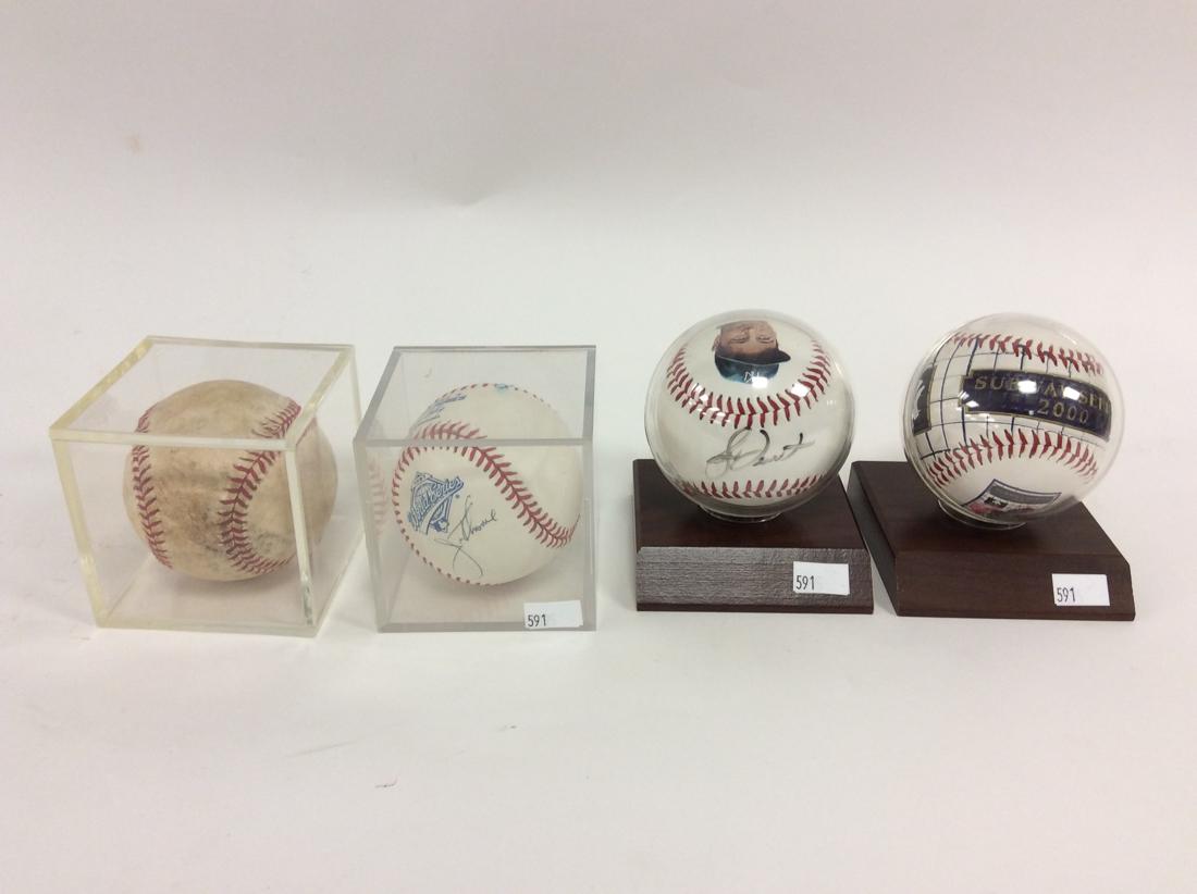 4 baseballs - 2 autographed one signed Jim Thome (1 of 3)