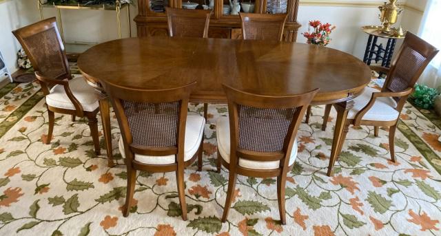 Oval Dining Table & 6 Chairs (1 of 8)