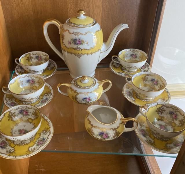 15 Piece Rosenthal Else Tea Set (1 of 6)