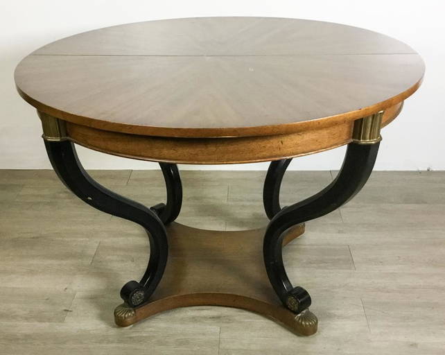 Round John Stuart Table