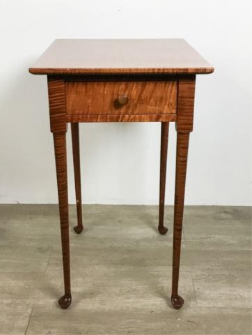 Reproduction Tiger Maple 1 Drawer Stand (1 of 16)