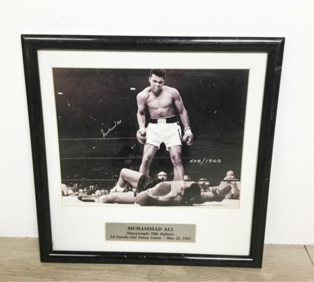 Autographed Muhammad Ali Photo (1 of 5)