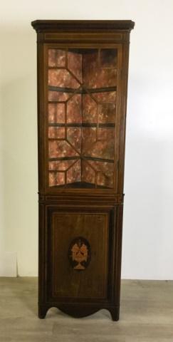 George III Style Corner Cabinet (1 of 4)