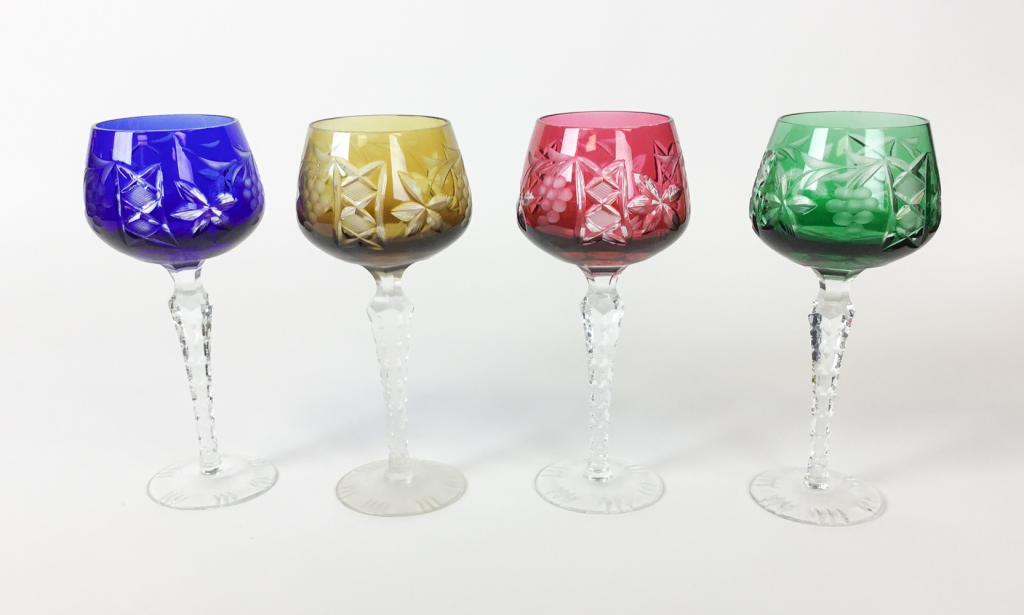 Set of 4 Cut to Clear Crystal Wines (1 of 4)