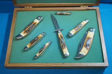 1976 Case Stag Gray Letter 7 Knife Set