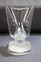 Lalique crystal Deux Hirondelles figurine