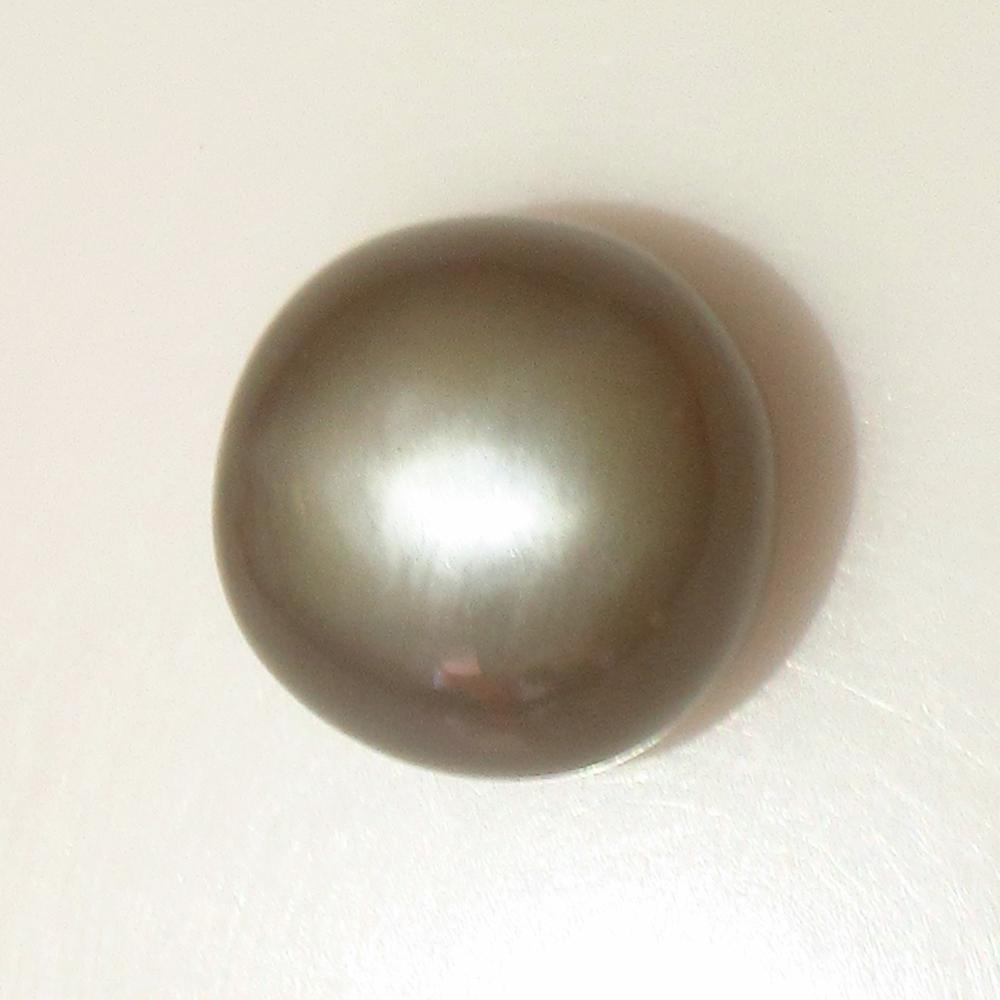 15.94 Ct Natural Moonstone: Weight - 15.94 Ct / Size - 14.00 x 14.00 x 10.20 mm / Shape - Round Cabochon / Color - White / Clarity - Opaque / Origin - India / Treatment - None