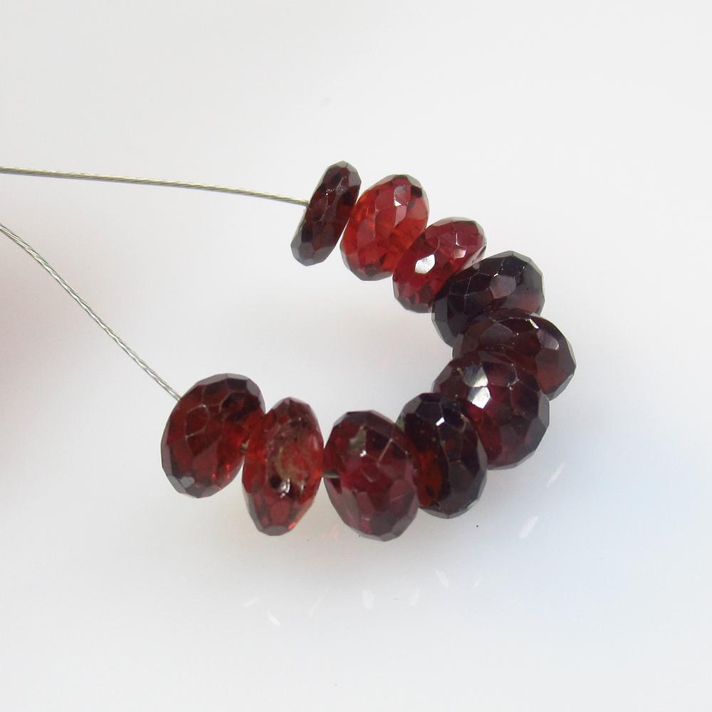 13.14 Ct Natural 10 Rhodolite Garnet Beads: Weight - 13.14 Ct / Size - 6.10 - 6.40 mm / 10 PC's / Shape -Drilled Round Beads / Clarity - Transparent / Origin - Nigeria / Treatment - None