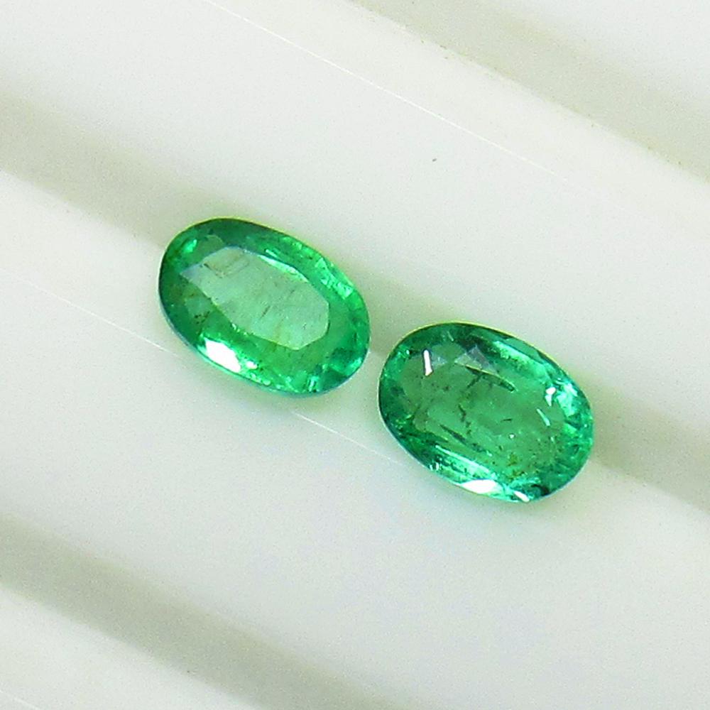 1.17 Ct Natural Emerald  Pair (1 of 2)