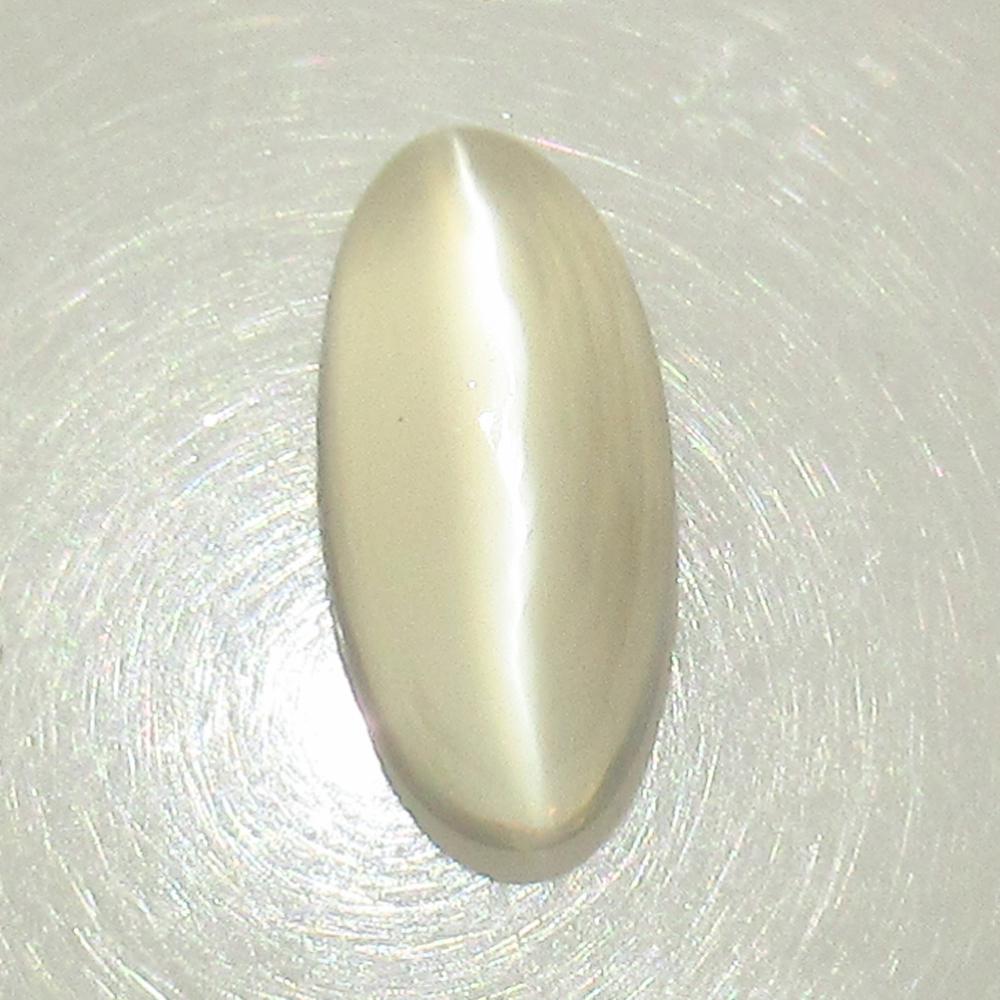 3.51 Ct Natural Moonstone: Weight - 3.51 Ct / Size - 13.60 x 6.50 x 5.30 mm / Shape - Oval Cabochon / Clarity - Transparent / Origin - India / Treatment - None