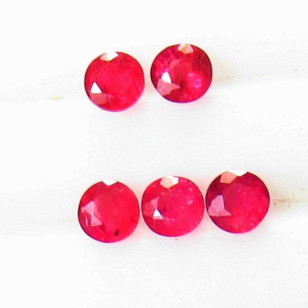 1.20 Ct Natural 5 Red Ruby Set (1 of 3)