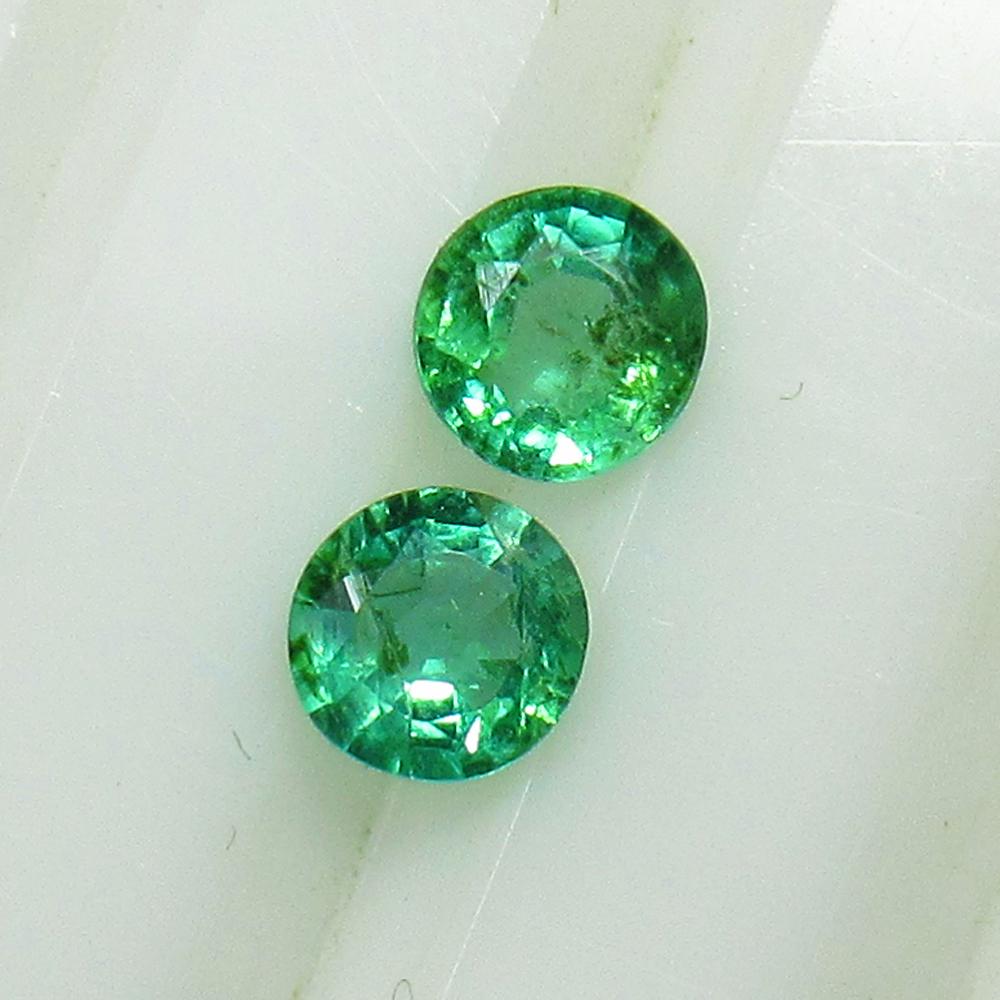 0.48 Ct Natural Emerald Pair (1 of 2)