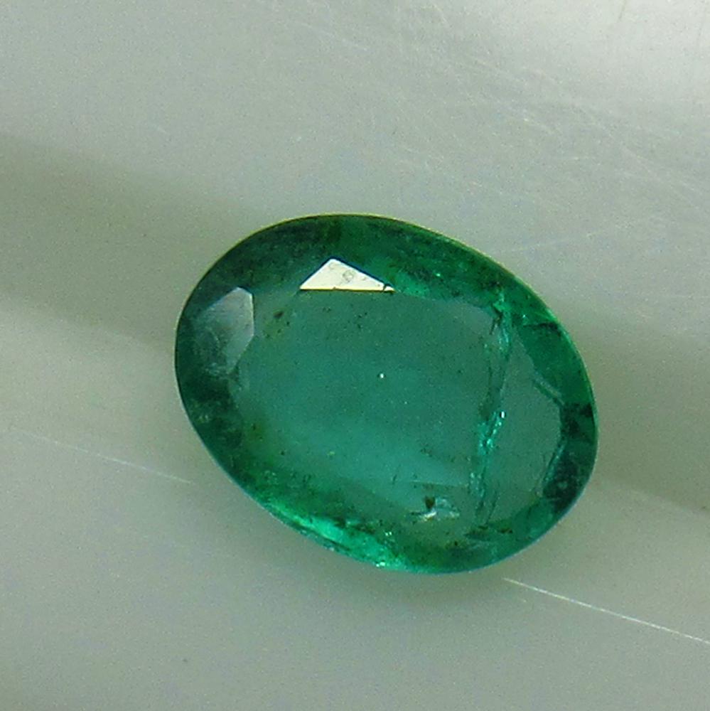 0.87 Ct Natural Emerald (1 of 2)