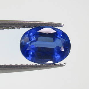 1.92 Ct IGI Certified Natural Deep Blue Kyanite Loose Stone: Weight - 1.92 Ct / Size - 8.13 x 6.10 x 4.31 mm / Top Quality Luster / IGI Certified / Excellent Oval Cut / Origin - India / Treatment - None / Certificate No : 365961793