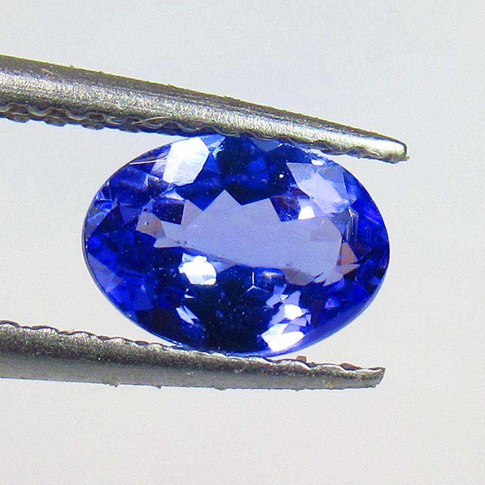 0.78 Ct Natural Tanzanite Loose Stone: Weight - 0.78 Ct / Size -7.00 x 5.10 x 2.90 mm / Shape - Oval Cut / Clarity - VVS / Origin - Tanzania / Treatment - Standard Heated
