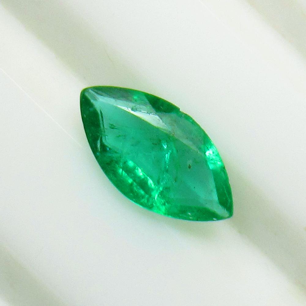 0.68 Ct Natural Emerald  Loose Stone (1 of 2)