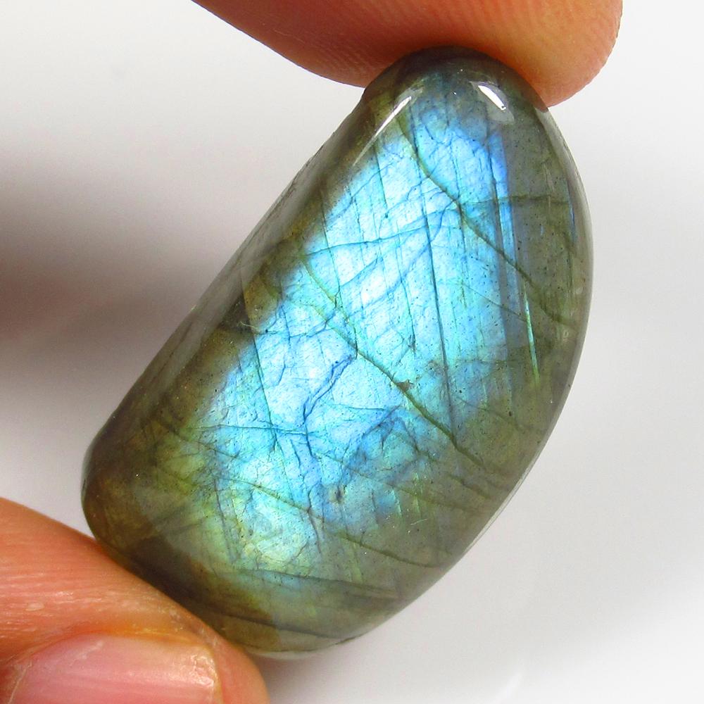 39.83 Ct Natural Labradorite Loose Stone: weight - 39.83 Ct / Size - 30.00 x 18.50 x 8.00 mm / Shape - Excellent Fancy Cab / Origin - Madagascar / Treatment - None