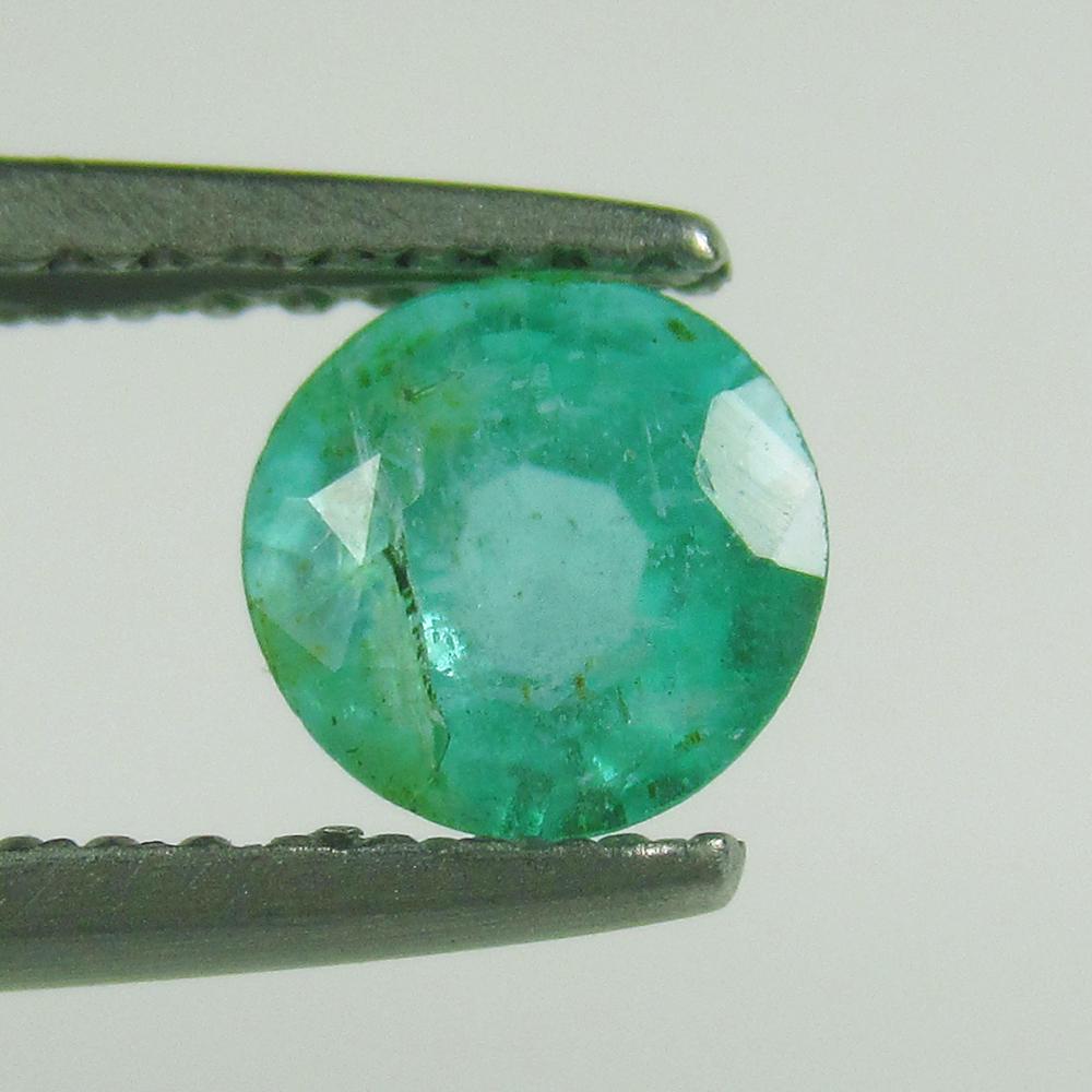 0.64 Ct Natural Emerald Loose Stone (1 of 2)