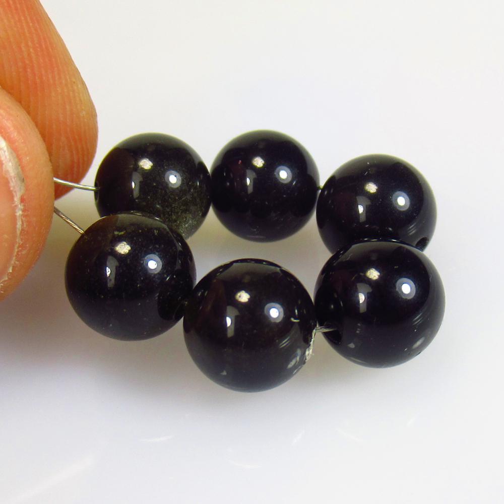 20.28 Ct Natural Bloodstone Jasper Loose Beads: Weight - 20.28 Ct / Size - 8.20 - 8.30 mm / 6 Pc's / Shape - Round Beads / Clarity - Opaque / Origin - Brazil / Treatment - None