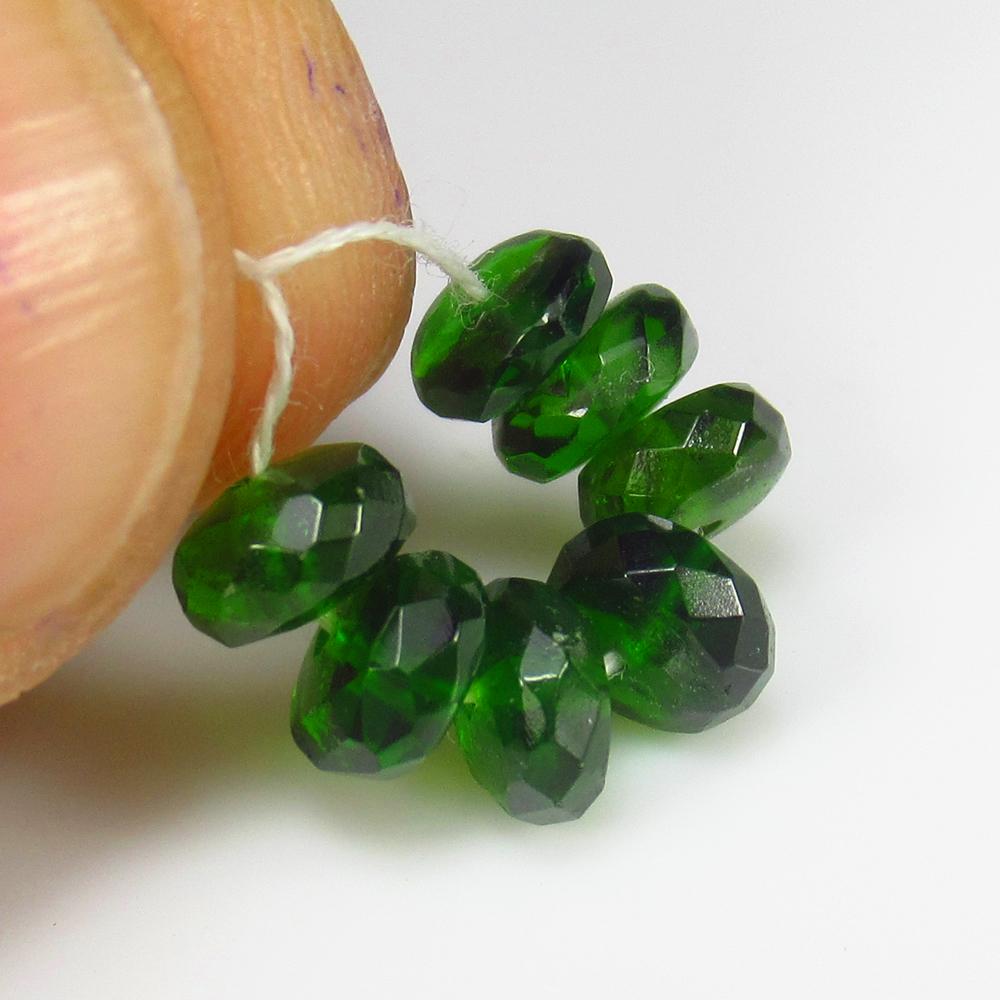 5.25 Ct Natural Chrome Diopside Loose Beads: Weight - 5.25 Ct / Size -5.30 - 5.50 mm / 7 Pc's / Shape - Round Beads / Color - Green / Clarity - Transparent / Origin -Brazil / Treatment - None