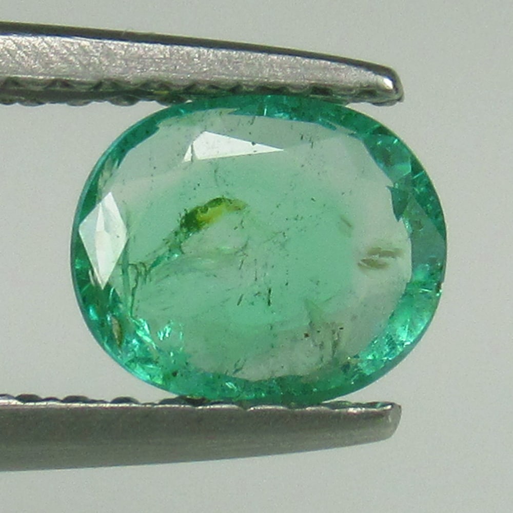 0.82 Ct Natural Emerald Loose Stone (1 of 2)