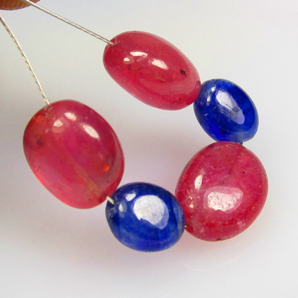 18.29 Ct Natural Ruby Sapphire Loose Beads (1 of 2)
