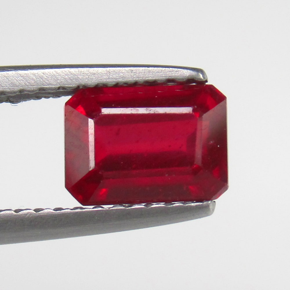 1.61 Ct Natural Red Ruby Loose Stone (1 of 2)