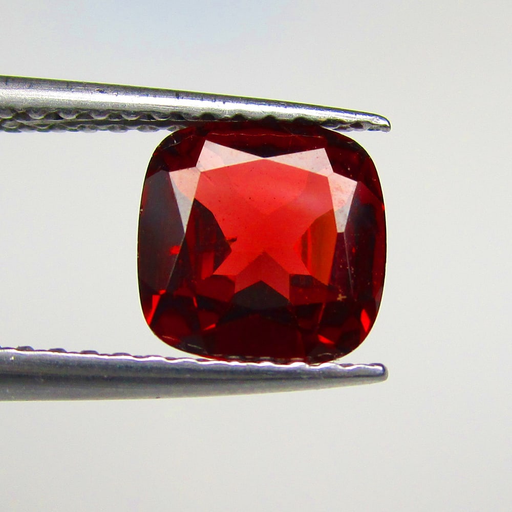 1.34 Ct Natural Rhodolite Garnet Loose Stone: Weight - 1.34 Ct / Size - 6.90 x 6.80 x 3.30 mm / Shape - Cushion Cut / Clarity - VVS / Origin - Nigeria / Treatment - None