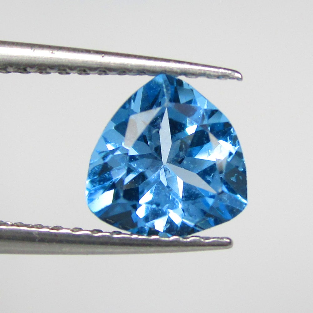 1.30 Ct Natural Blue Topaz Loose Stone (1 of 2)