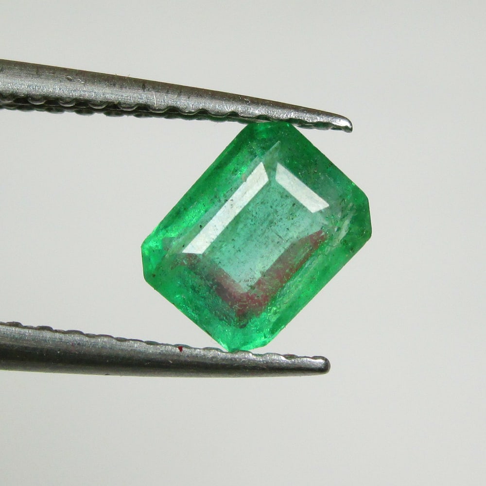0.66 Ct Natural Emerald Loose Stone (1 of 2)